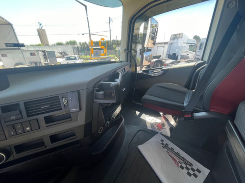Volvo Fh 460 6x2 Automático I-shift Excelente Estado
