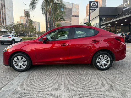 Mazda Mazda 2 2024