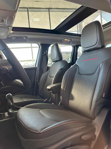 Jeep Renegade 2.4 Trailhawk At9 4x4