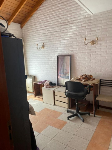 Venta Casa 3 Dormitorios San Miguel De Ghiso Con Cochera