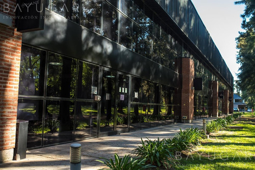 Imagen 21 de 21 de Alquiler / Oficina Coworking En Parque Austral / Bayugar Negocios Inmobiliarios