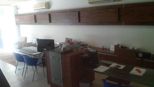 Imagem 17 de 22 de Prédio Comercial Para Venda Ou Locação Em Rua Movimentada No Espinheiro, Com Dois Andares Composto: Térreo E Andar Superior. - Pr0002