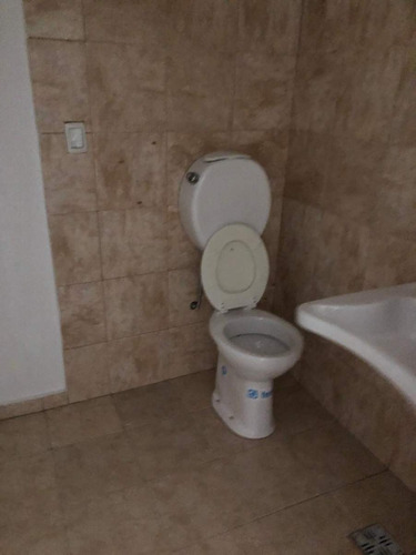 Imagen 6 de 13 de Centro - Local Comercial De 200m2 Sobre Rivera Indarte