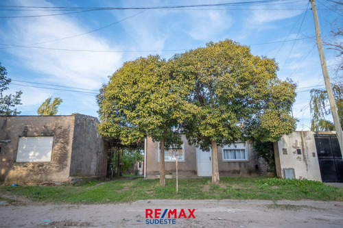 Imagen 30 de 30 de Venta Casa 5 Ambientes Villa Elena