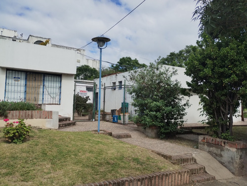 Oportunidad De Inversión: Fondo De Comercio En Venta.