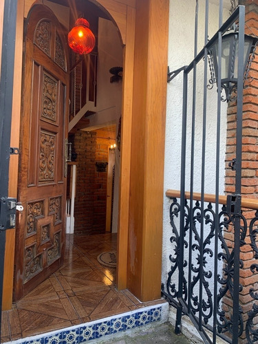 Imagen 1 de 30 de Hermosa Casa Estilo Colonial En Venta !!!!