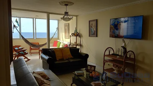 Amplio Y Cómodo Inmueble, Con Vista Sobre El Mar Caribe Cod. 33774