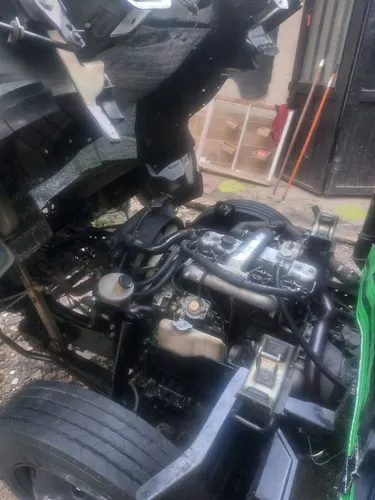 Camion Con Motor De Nkr Modelo 2012 Sin Restricciones