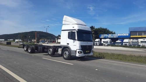 Imagem 14 de 19 de Mercedes Benz 3030 8x2 2019