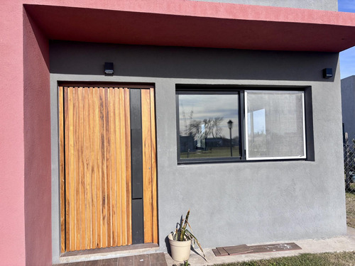 Casa En Venta San Sebastian Area 13