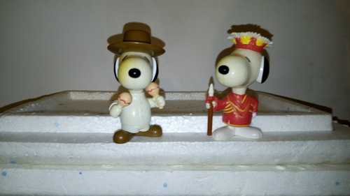 Colección De Peluches De Snoopy 7 Unidades Pequeños Mcdonals