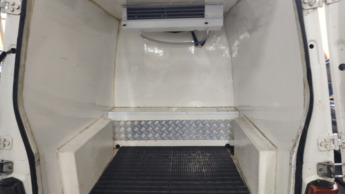 Imagem 5 de 7 de Fiat Fiorino 1.5 Furgao Refrigerado 02 02 Lms Automoveis