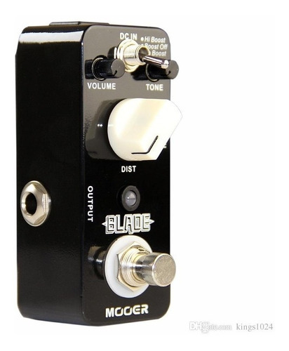 Pedal Mooer Blade Metal Distortion Mbmd Cor Branco E Preto