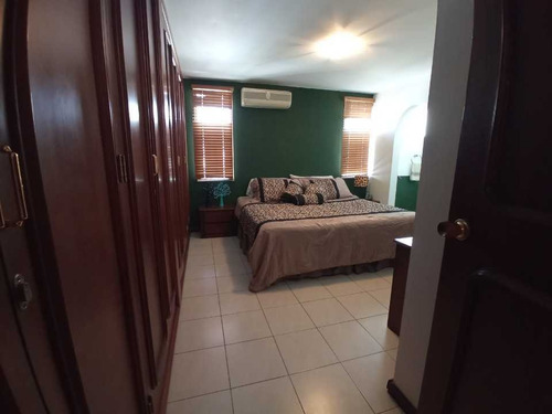 Imagen 21 de 30 de Se Vende Lindo Apartamento 137.5 M² 3h+serv/3b/2p La Ciudadela