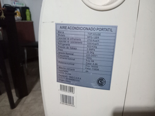 Aire Acondicionado Portátil Frío-calor Top House Blanco Y Negro (Usado)