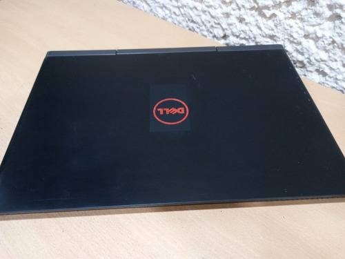 Laptop Dell Inspiron 15 7000, Intel I7, 8gb Ram, Gtx 1050ti Negro (Usado)