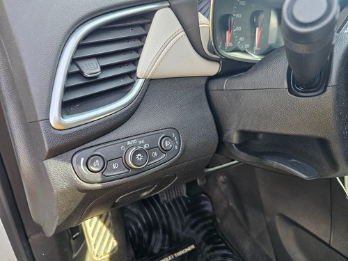 Chevrolet Tracker 1.8 Ltz+