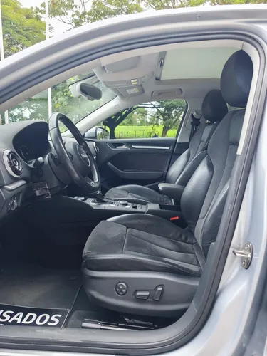 Audi A3 1.8 Attraction 5 p