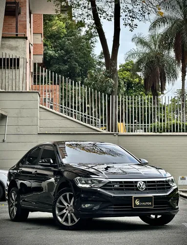 Volkswagen Jetta 1.4 Tsi R-line