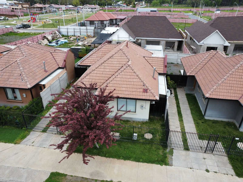 Excelente Casa En Venta En San Valentin (84299)