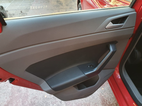 Imagen 9 de 21 de Volkswagen Polo Confortline 1.6 2018