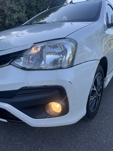 Toyota Etios 1.5 Platinum At