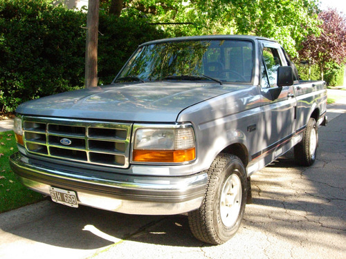 Ford F-100 2.5 I Xlt