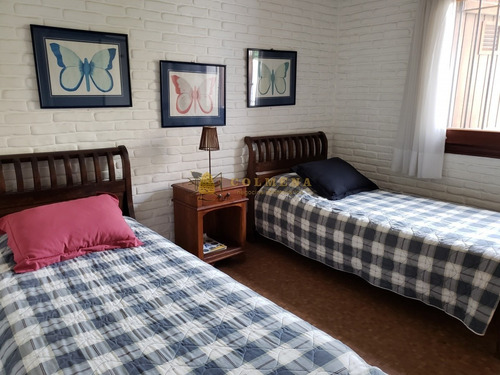 Muy Buena Casa En Mansa A La Venta, Permuta Por Menor Valor En Buenos Aires- Ref: 2572