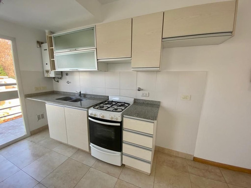 Imagen 16 de 20 de Venta Lugones 1601 2 Ambientes Balcon 300 Metros Subte Urqui