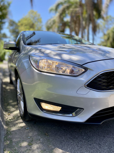 Ford Focus III 2.0 Sedan Se Plus At6