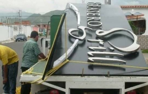 Imagen 4 de 8 de Avisos Publicitarios. Letras Corpóreas