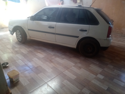 Volkswagen Gol 1.0 Plus Total Flex 4p