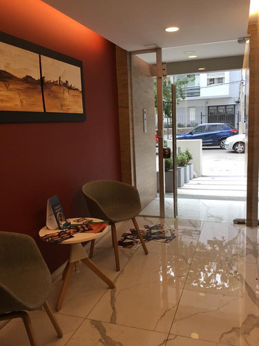 Apartamento De 1 Dormitorio Con Patio , A Estrenar