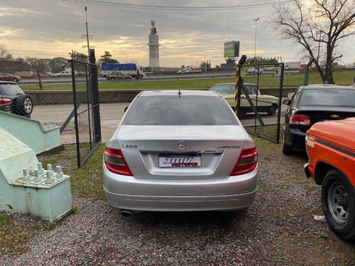 Imagen 6 de 19 de Mercedes-benz C200
