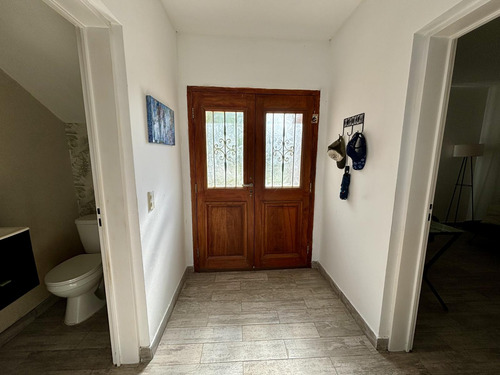 Venta Casa San Sebastian A La Laguna 5 Ambientes En 2 Plantas