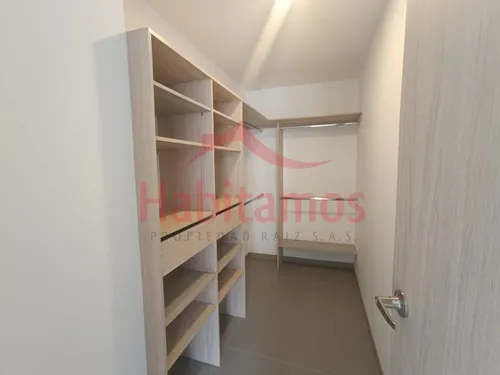 Apartamento En Arriendo En Medellín - Guayabal Cod 68537