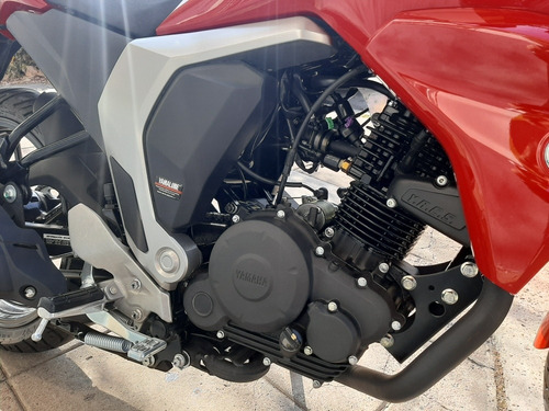 Imagen 8 de 12 de Yamaha Fz Fi