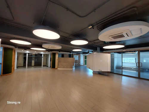 Oficina De 285 M2 Santa Rosa Santiago Centro, Rm