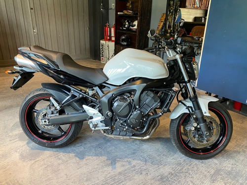 Imagen 9 de 16 de Yamaha Fazer 600 Cbr Benelli Tnt Honda Xj6 Er6n 800 Fz6