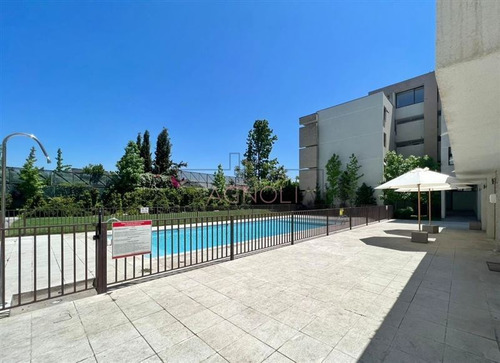 Departamento En Venta De 4 Dorm. En Las Condes