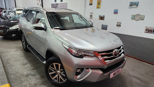 Imagen 21 de 25 de Toyota Sw4 Srx 2020 At 2.8 At 4x4 Smart Garage