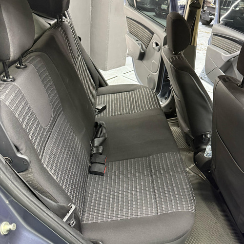 Renault Sandero 2013