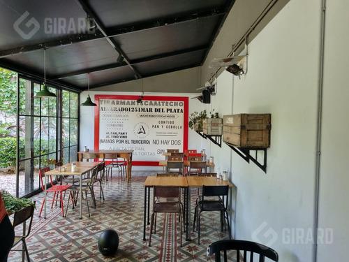 Local En Venta, Zona Guemes Excelente Oportunidad !