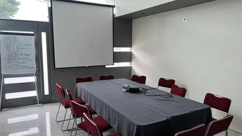 Casa En Venta Fracc Privado Pátzcuaro Para Hogar / Oficina