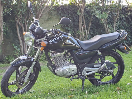 Suzuki En 125
