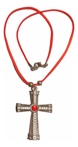 Collar De Gamuza Roja Con Cruz De Metal - C052