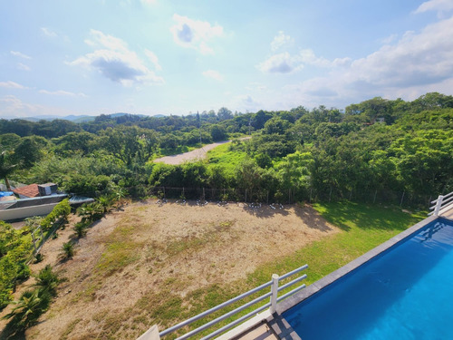 Venta De Casa Crisantemo Con Alberca Climatizada, Jacuzzi, Vistas Panorámicas Y Bonita Terraza En Fracc Rancho San Diego Ixtapan De La Sal Edomex