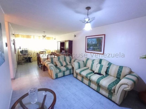 Imagen 2 de 23 de Vendo Apartamento En Urbanización San Jacinto, Código 22-19799 Carlos M.