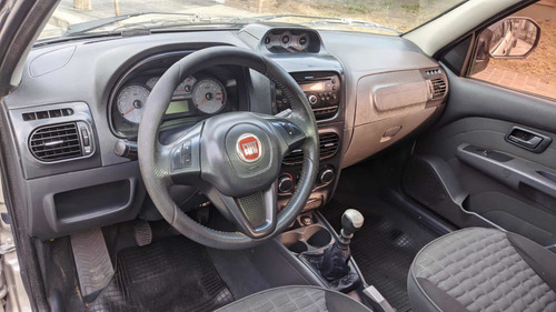 Imagen 13 de 14 de Fiat Strada 2014 1.6 Adventure Cd Capota Pk Seg