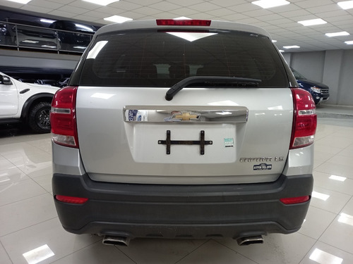 Imagen 4 de 15 de Chevrolet Captiva Ls 2.4 Mt 2016
